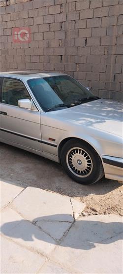 بی ئێم دەبڵیو سیریەس 5